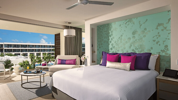 Xhale Club Junior Suite Ocean View